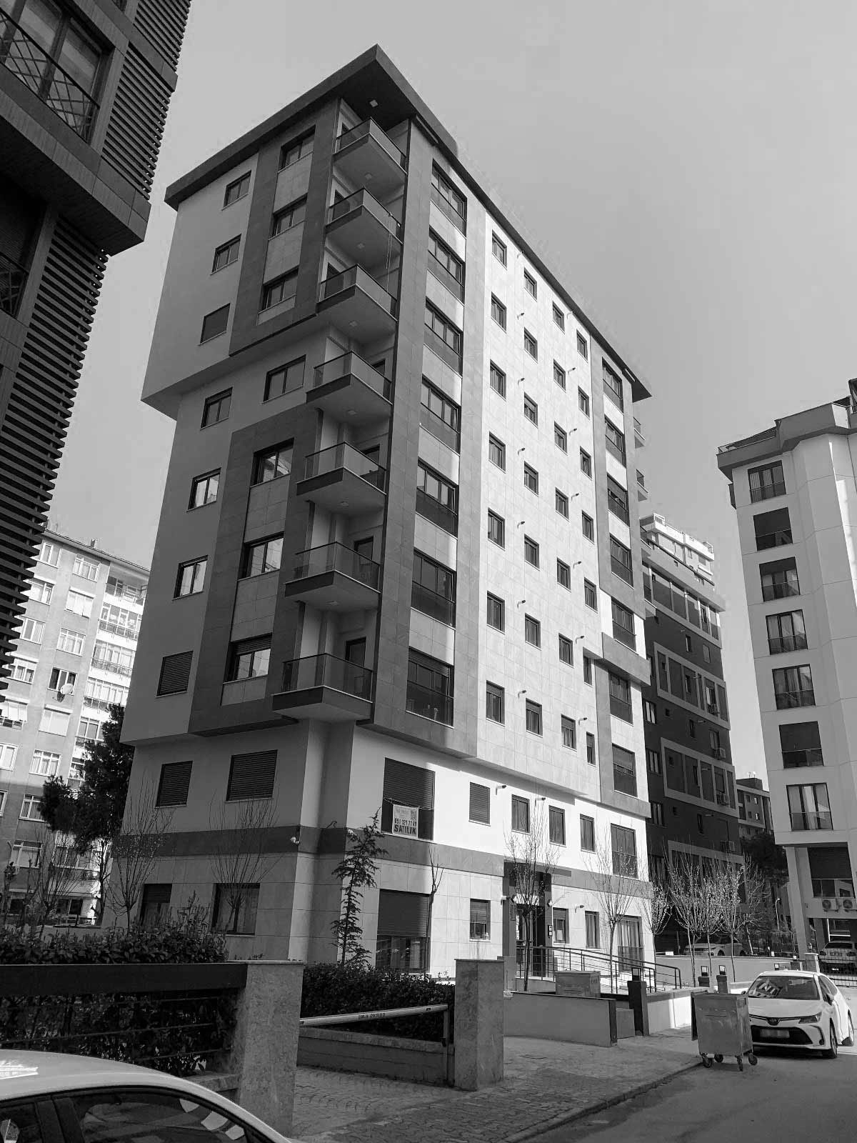 Özenç Apartmanı